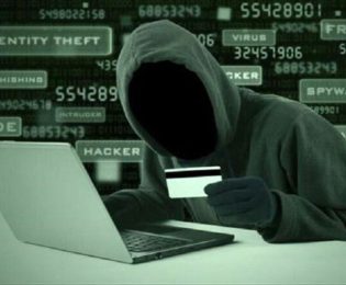 دستگیری کلاهبردار در پوشش تاکسی اینترنتی در البرز؛ کپی ۳۷۹کارت بانکی